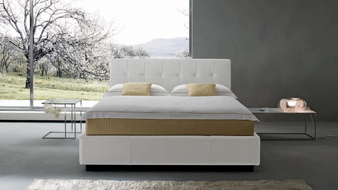 Letto matrimoniale in pelle