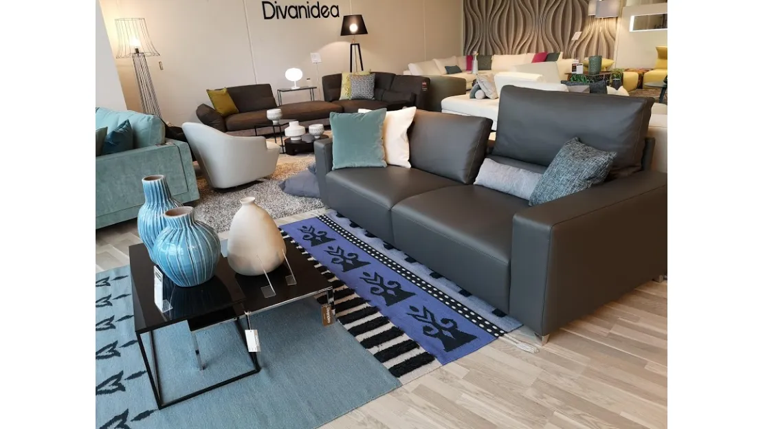 Showroom Divanidea Grandate